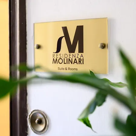 Residenza Molinari Bed & Breakfast Naples
